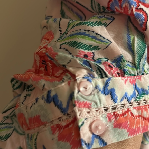 Crown & Ivy White, Pink and Red Ruffled Blouse - Picture 4 of 5